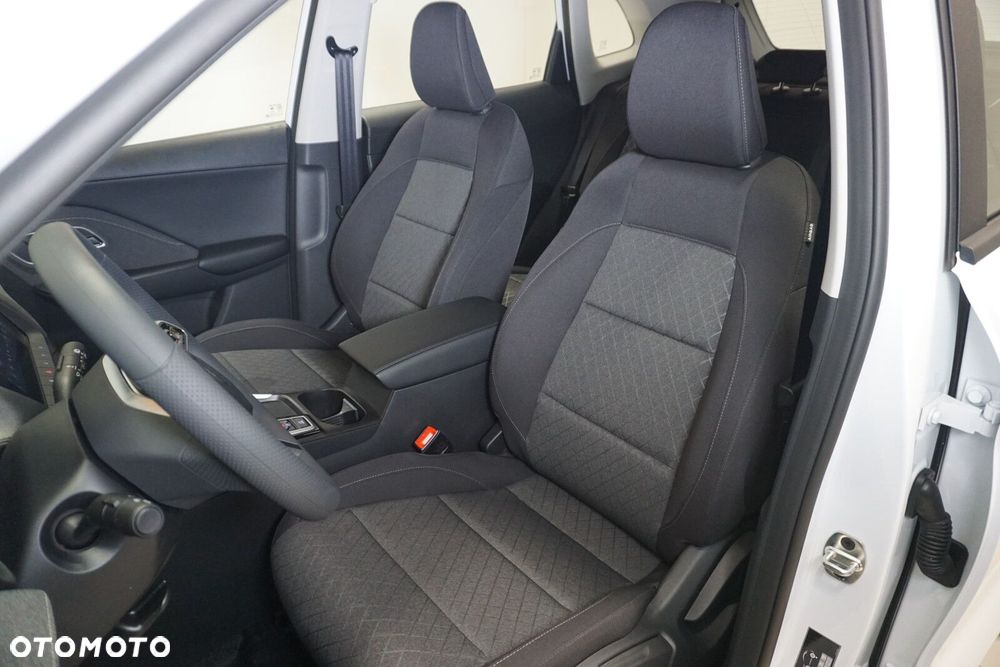 MG ZS Hybrid+ - 16
