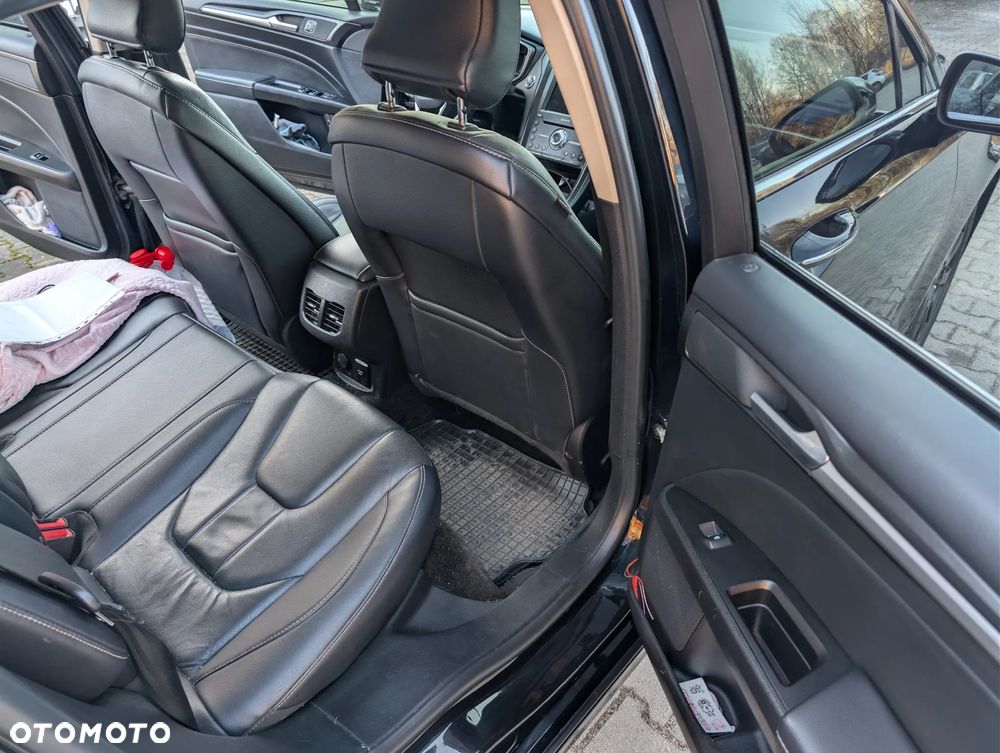 Ford Mondeo 2.0 CVT - 11