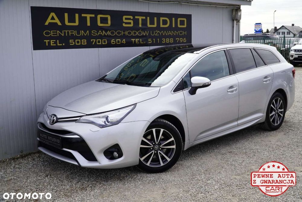 Toyota Avensis 2.0 D-4D Premium - 1