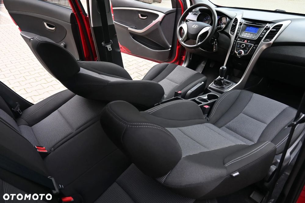 Hyundai i30 1.4 Comfort - 32