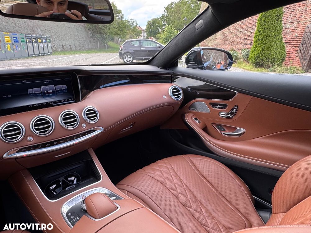 Mercedes-Benz S 500 4MATIC Coupe Aut - 19