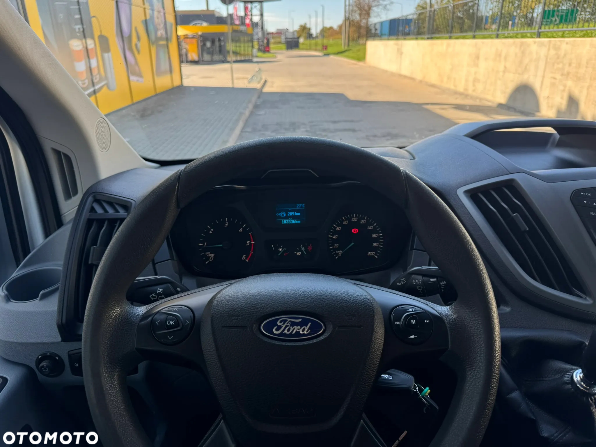 Ford Transit - 11