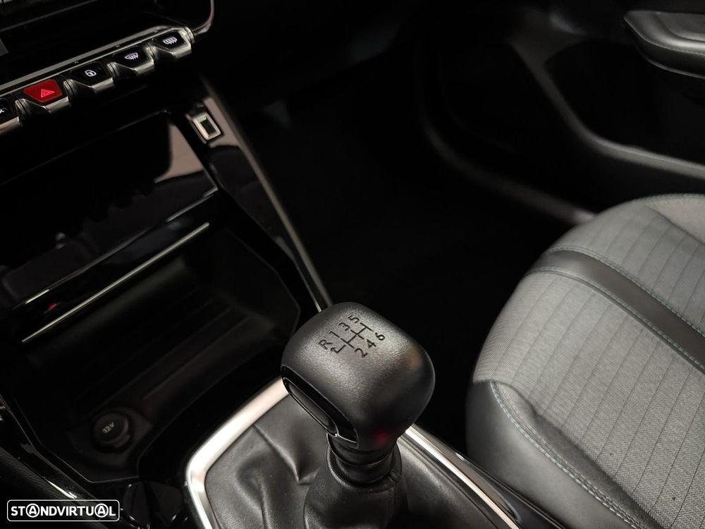 Peugeot 208 1.2 PureTech Allure Pack - 11