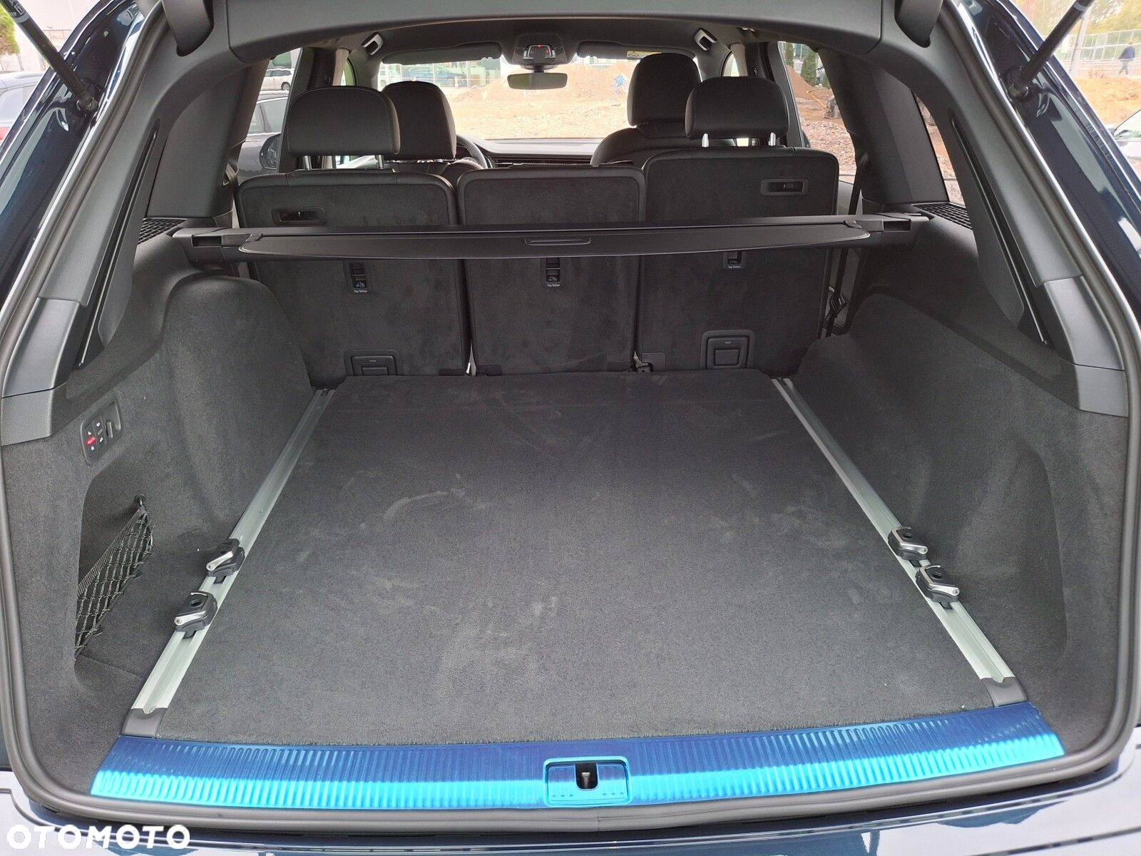 Audi Q7 - 12