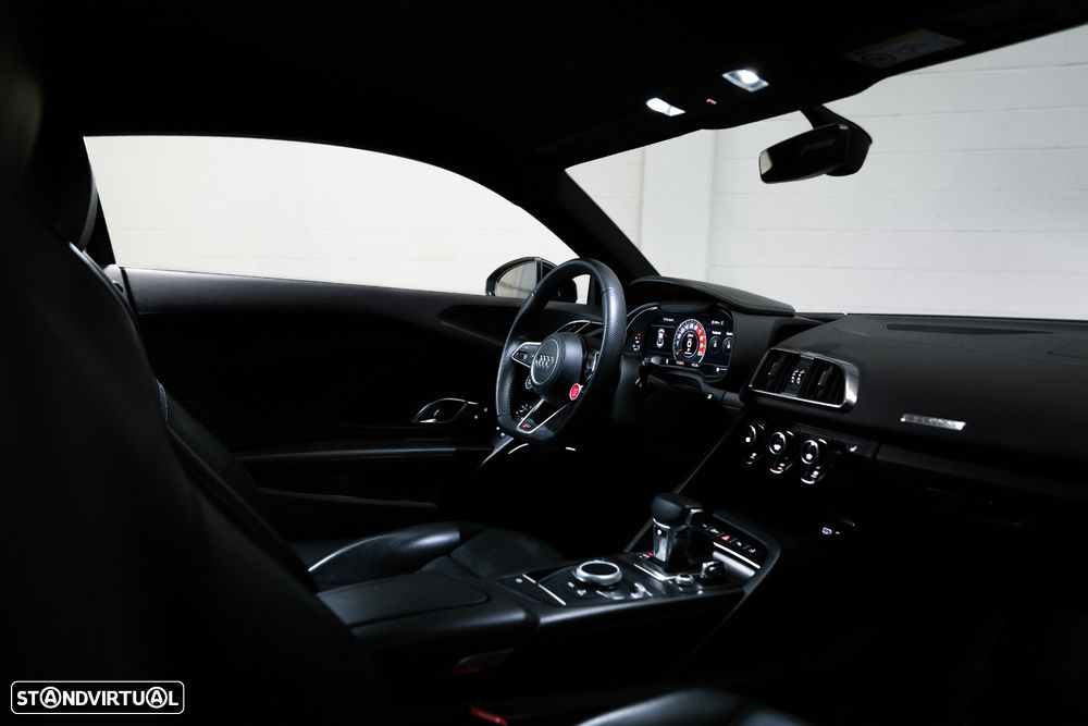 Audi R8 Coupé V10 5.2 FSI quattro S tronic - 12