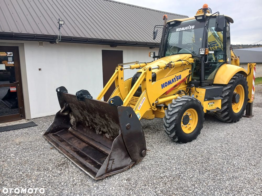 Komatsu WB 93-R/4 ŁYŻKI/UMOWA - 17