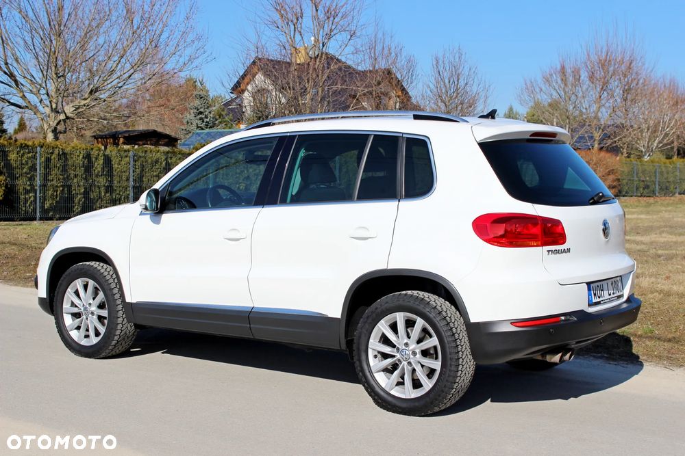 Volkswagen Tiguan 2.0 TDI 4Mot R-Style DSG - 8