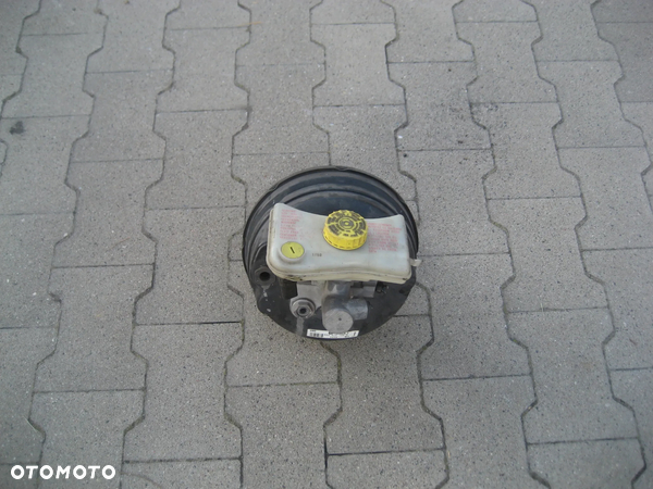 audi a4 b6 małysz 02-05r serwo hamulcowe pompa 8e0612105m
