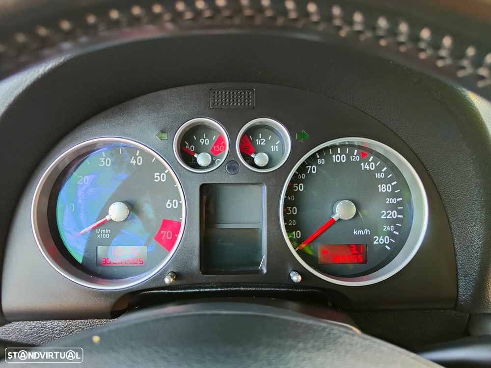 Audi TT Coupé 1.8 T - 8