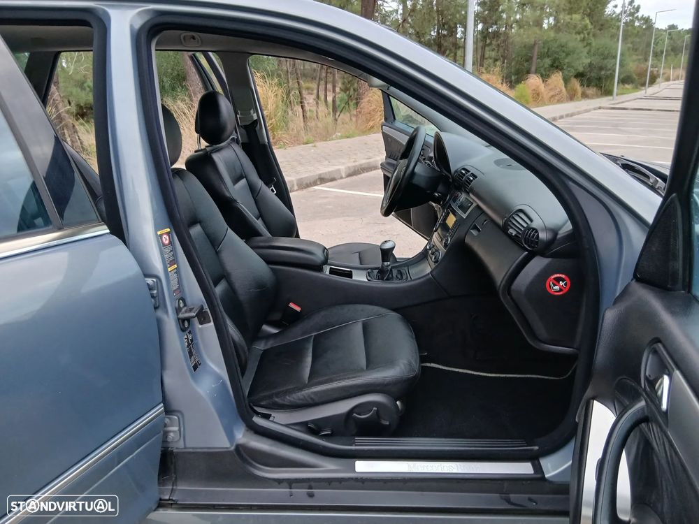 Mercedes-Benz C 220 CDi Avantgarde - 12
