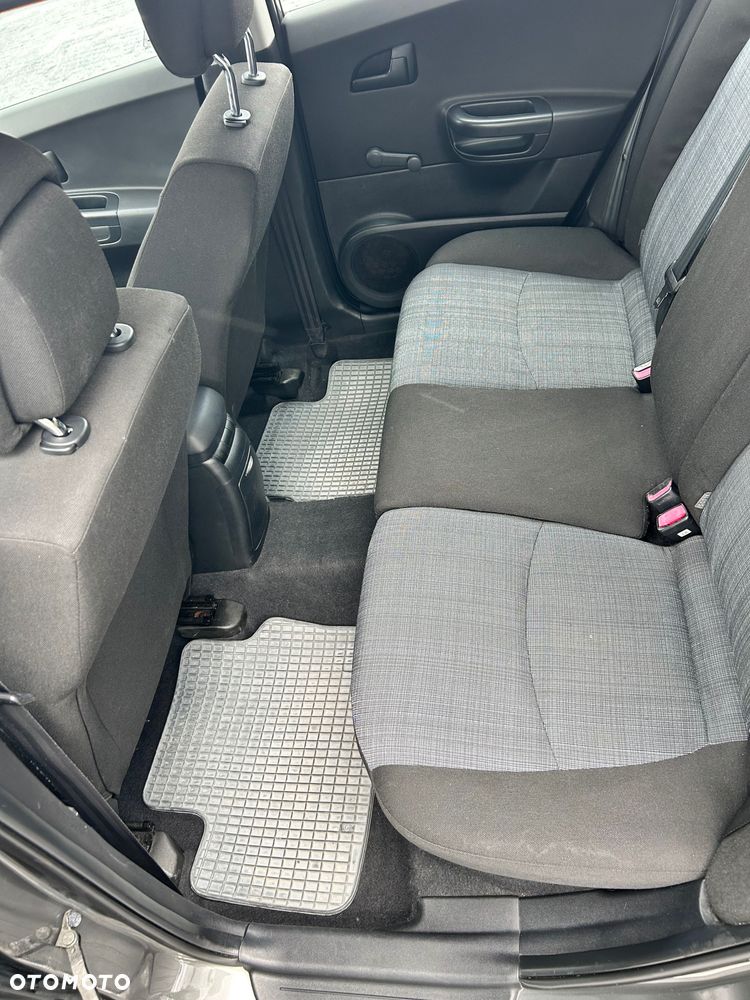Kia Ceed - 2