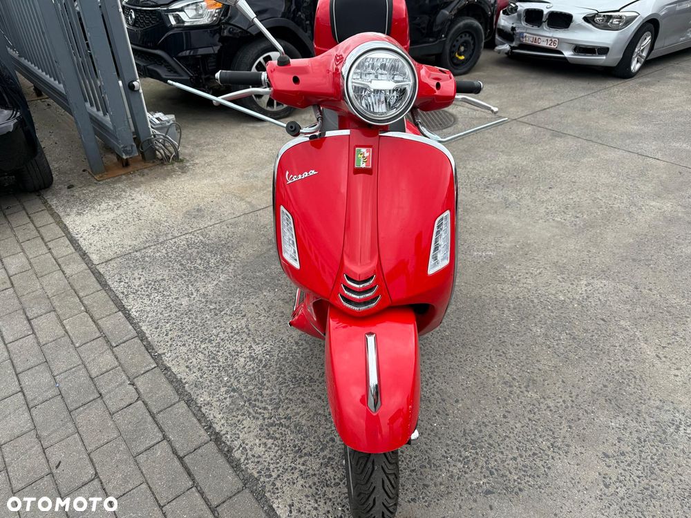 Vespa GTS - 2