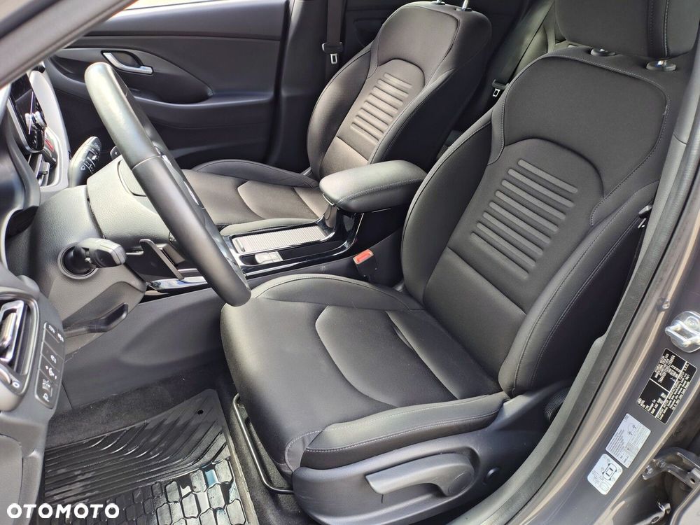 Hyundai i30 1.5 T-GDI 48V Smart DCT - 16