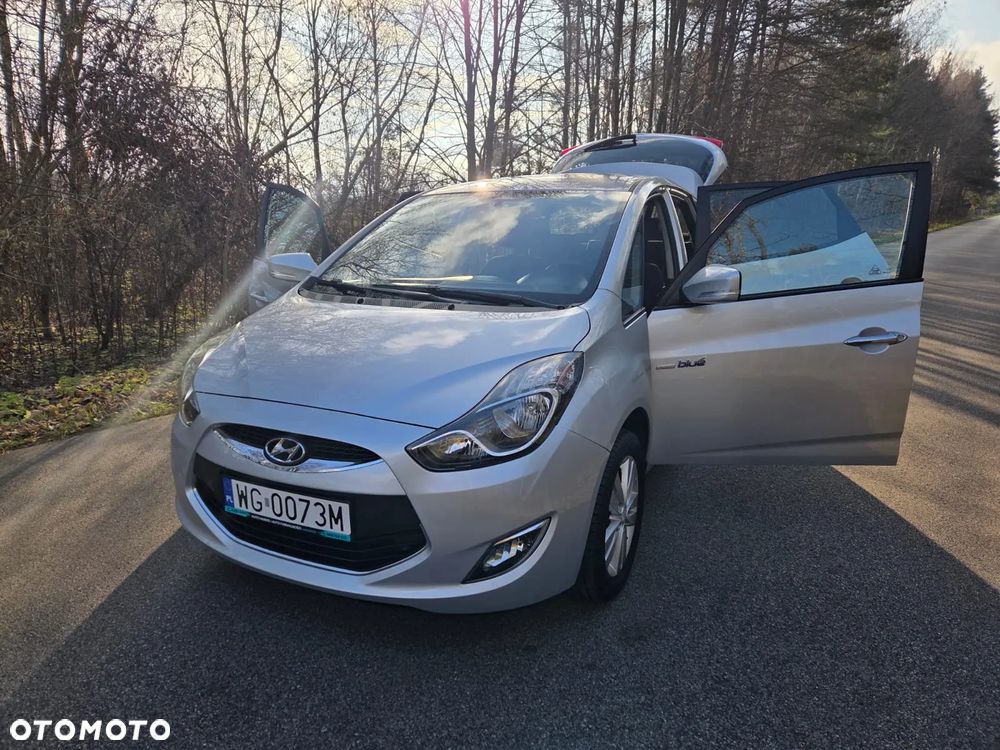 Hyundai ix20 1.4 blue Comfort - 8