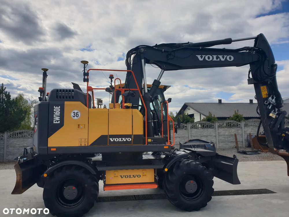 Volvo EW 160E ROTOTILT ZE SZCZYPCAMI SYSTEM GPS 3D LEICA - 5