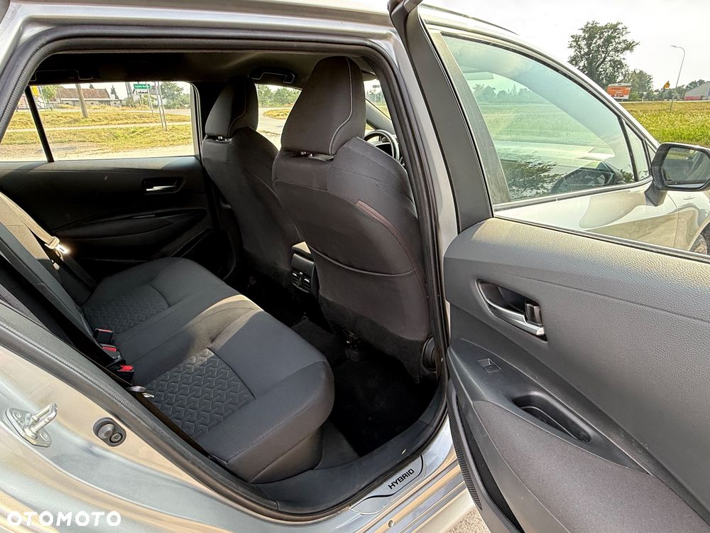 Toyota Corolla 1.8 Business Edition - 13