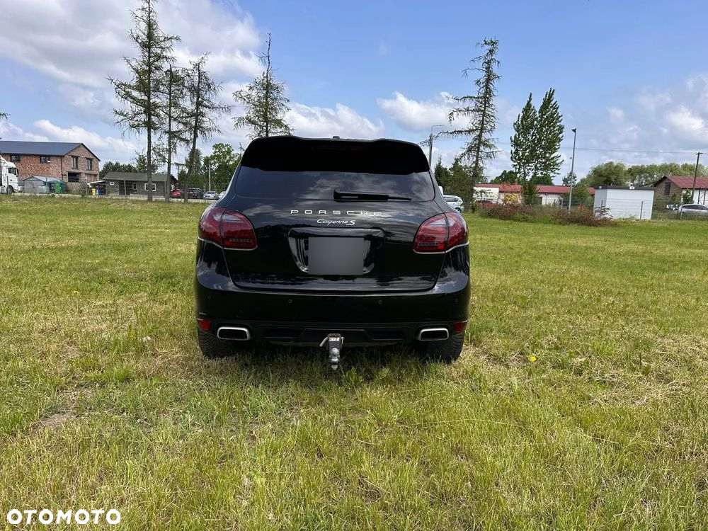 Porsche Cayenne S - 8