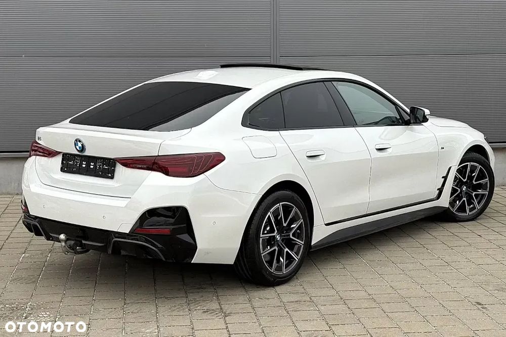 BMW i4 83.9kWh eDrive 40 M Sport - 12