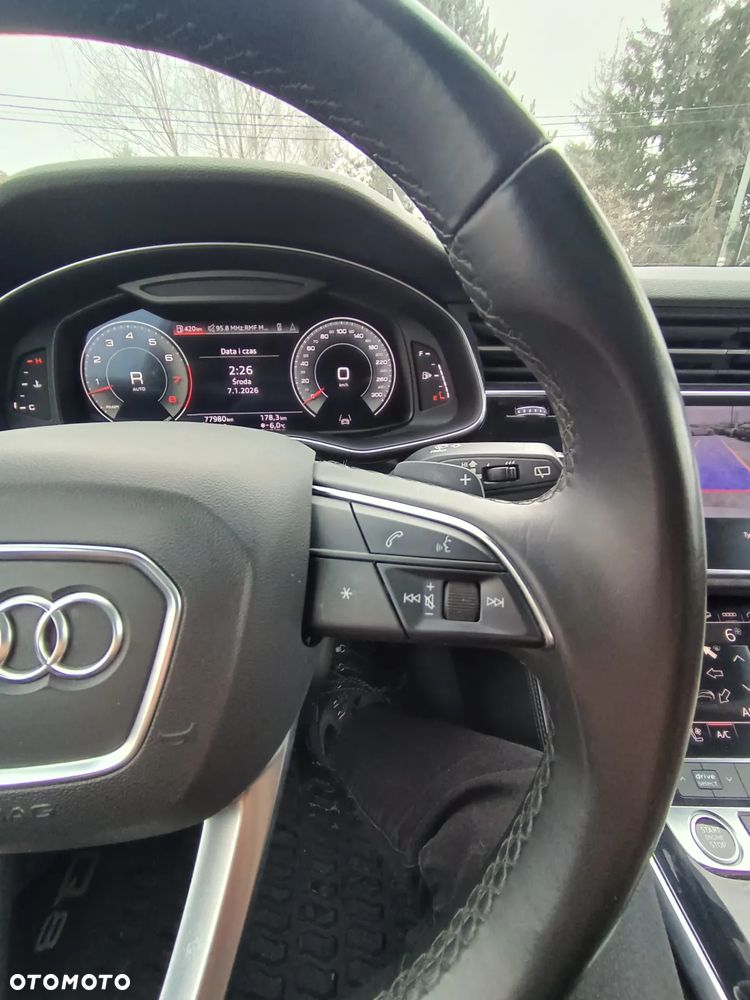 Audi Q8 55 TFSI quattro tiptronic - 36