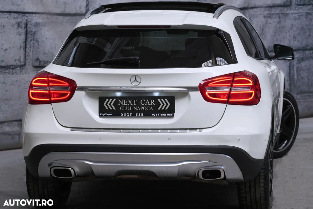Mercedes-Benz GLA 220 d 7G-DCT AMG Line - 4