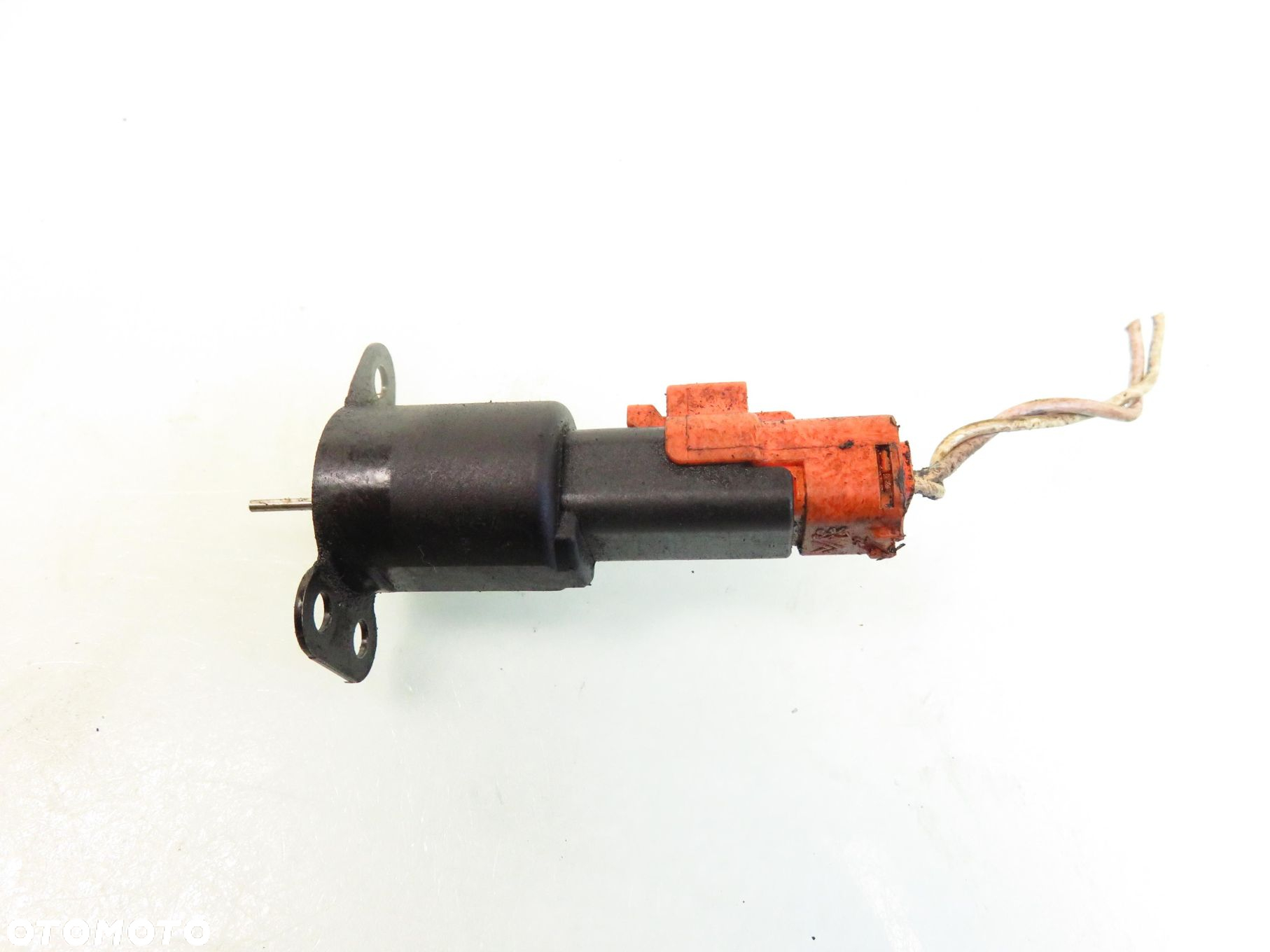 ZAWÓR PALIWA PEUGEOT 406 2.0 HDI 0928400366 - 3