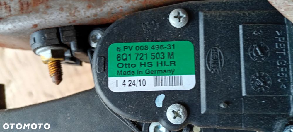 Pedały pedał hamulca gazu Skoda Fabia II 1.6 TDI 6Q1721503M - 6