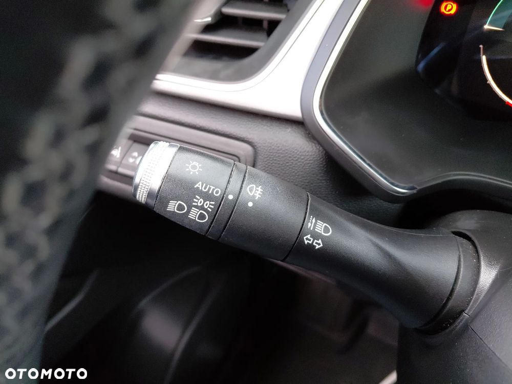 Renault Captur 1.6 E-TECH Plug-In Intens - 28