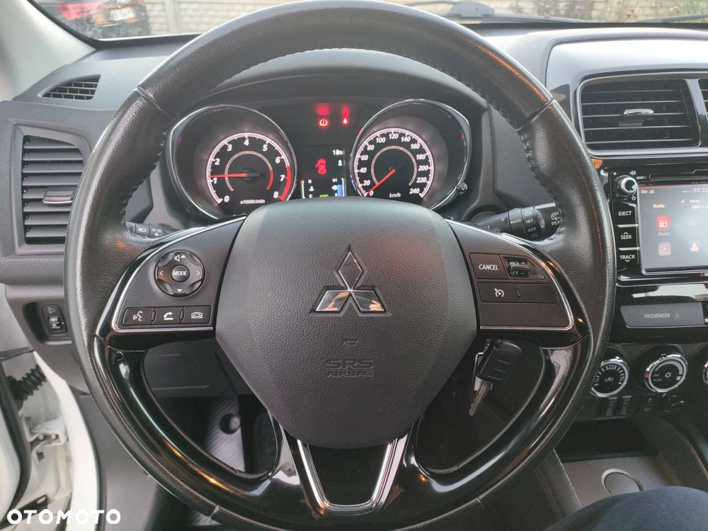 Mitsubishi ASX - 13