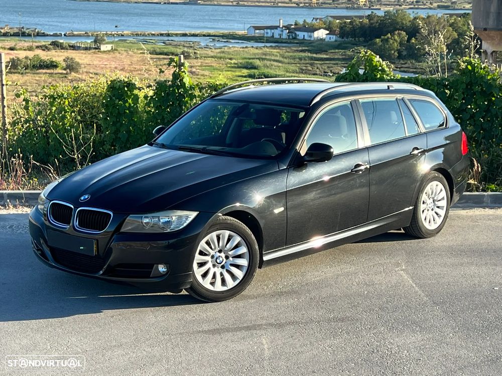 BMW 320 d Dynamic - 1