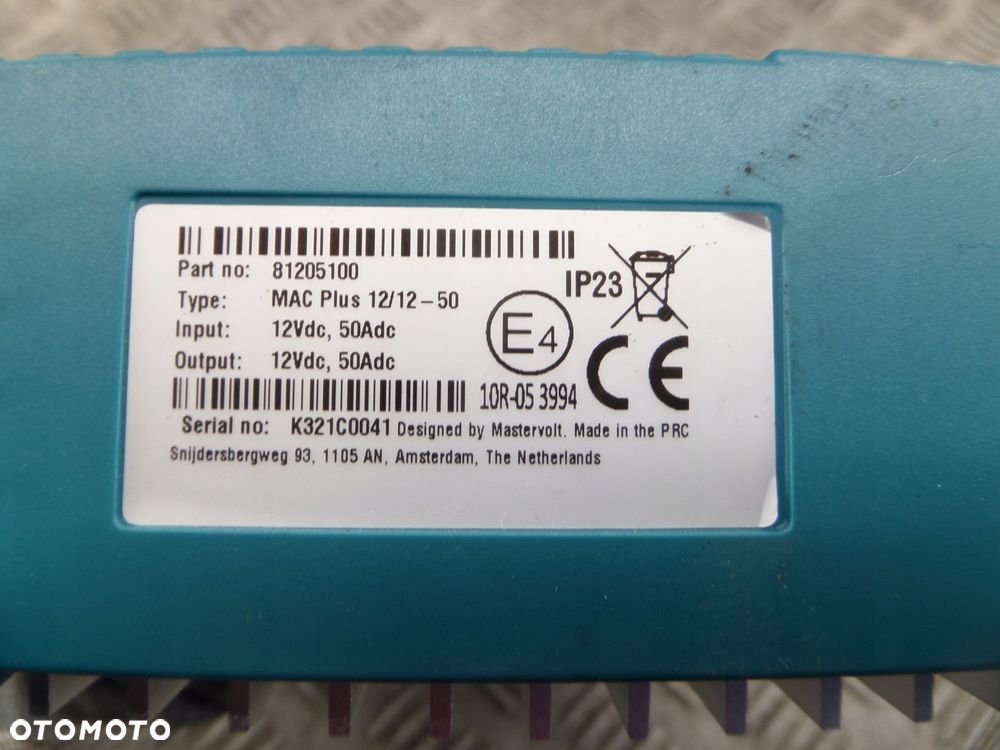 mastervolt booster do ładowania mac plus 12/12-50 - wytrzymała ładowarka - 4