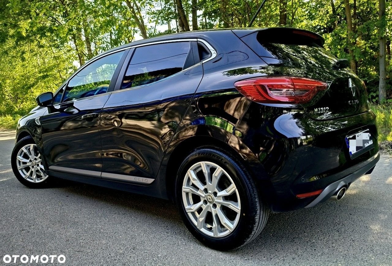 Renault Clio - 18