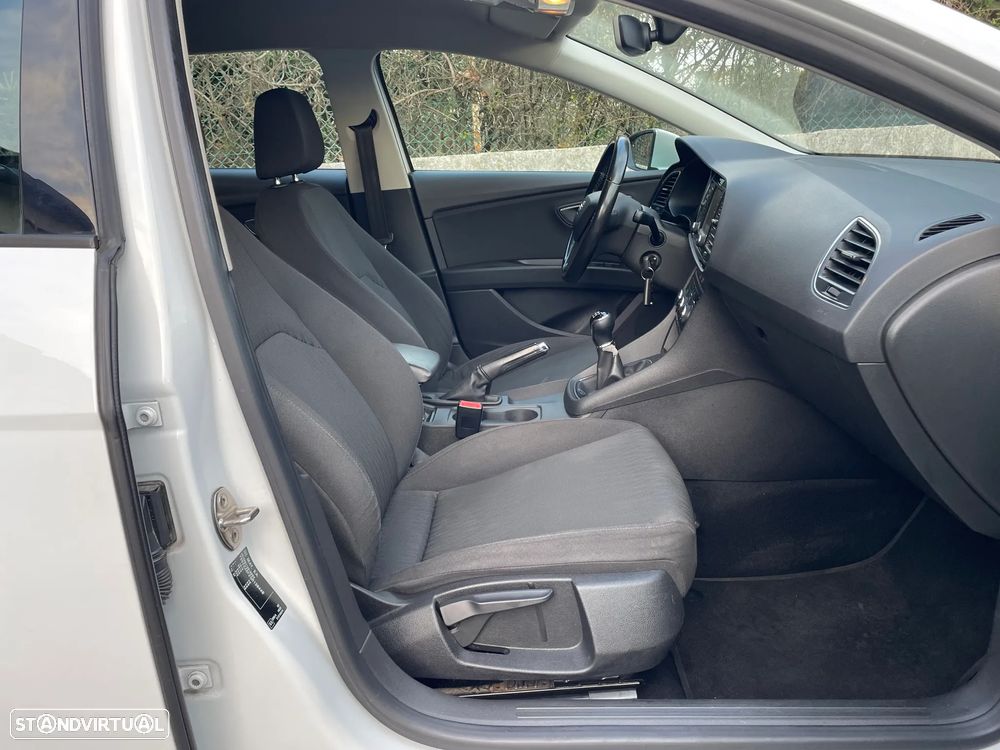 SEAT Leon 1.6 TDI Style Ecomotive - 23
