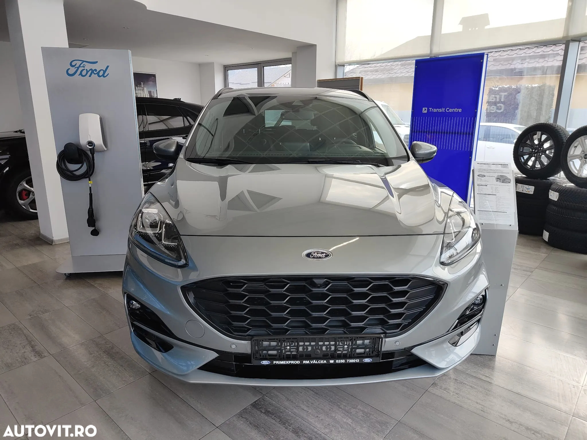 Ford Kuga 2.5 Duratec PHEV ST Line X - 2