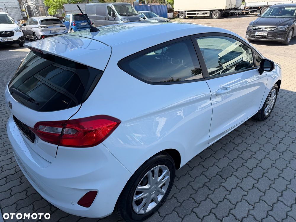 Ford Fiesta 1.1 S&S TREND - 4