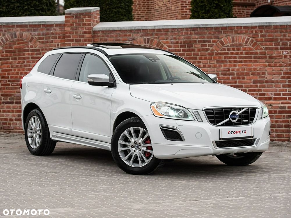 Volvo XC 60 D4 AWD Geartronic RDesign - 2