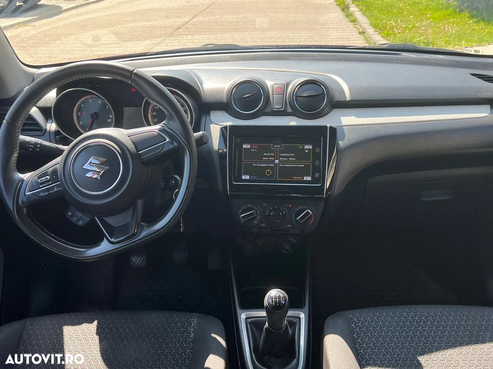 Suzuki Swift 1.0 BOOSTERJET SHVS Spirit - 4