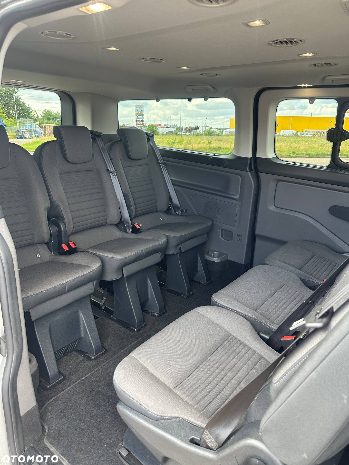 Ford Tourneo Custom 2.0 EcoBlue L2 Titanium SelectShift - 5
