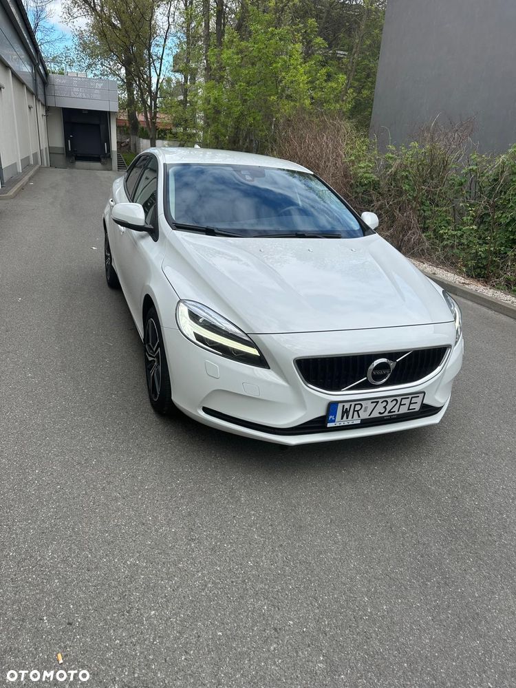 Volvo V40 D2 Drive-E Momentum - 2