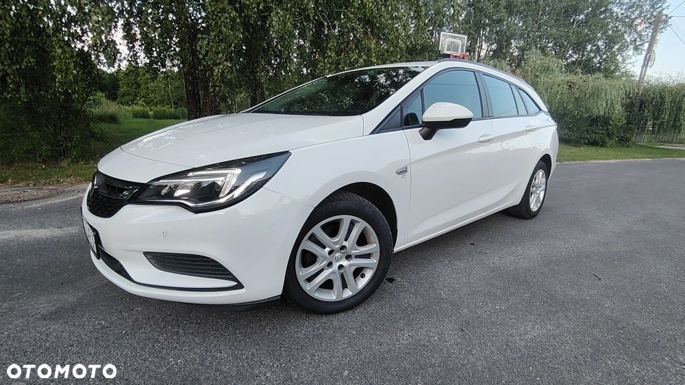 Opel Astra - 3