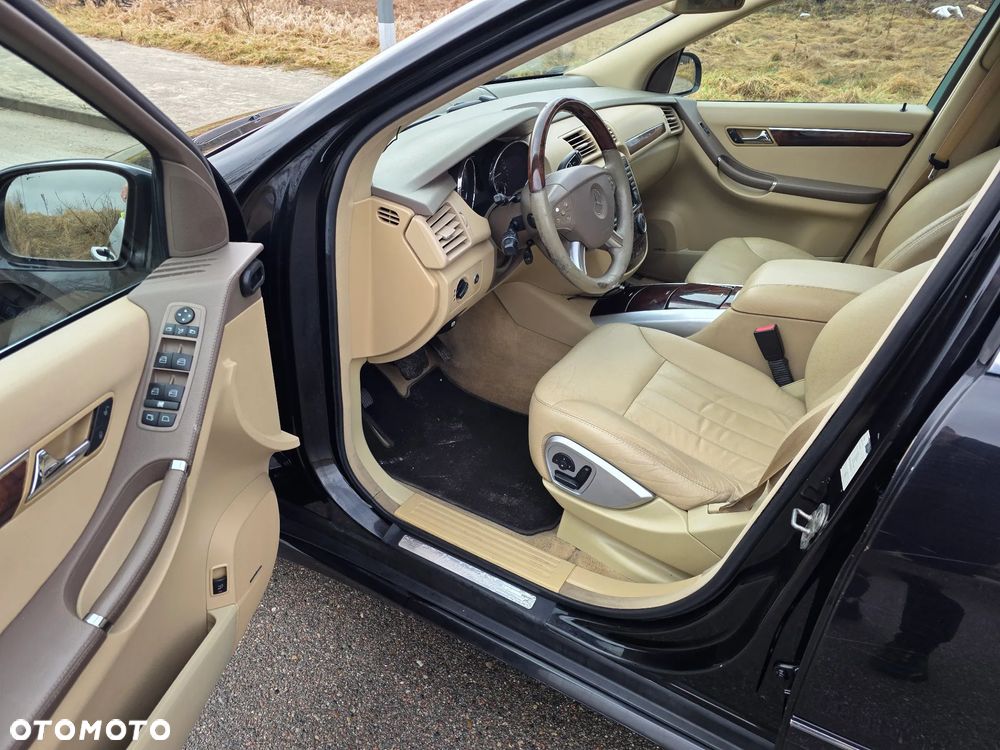 Mercedes-Benz Klasa R 320 CDI L 4-Matic - 19