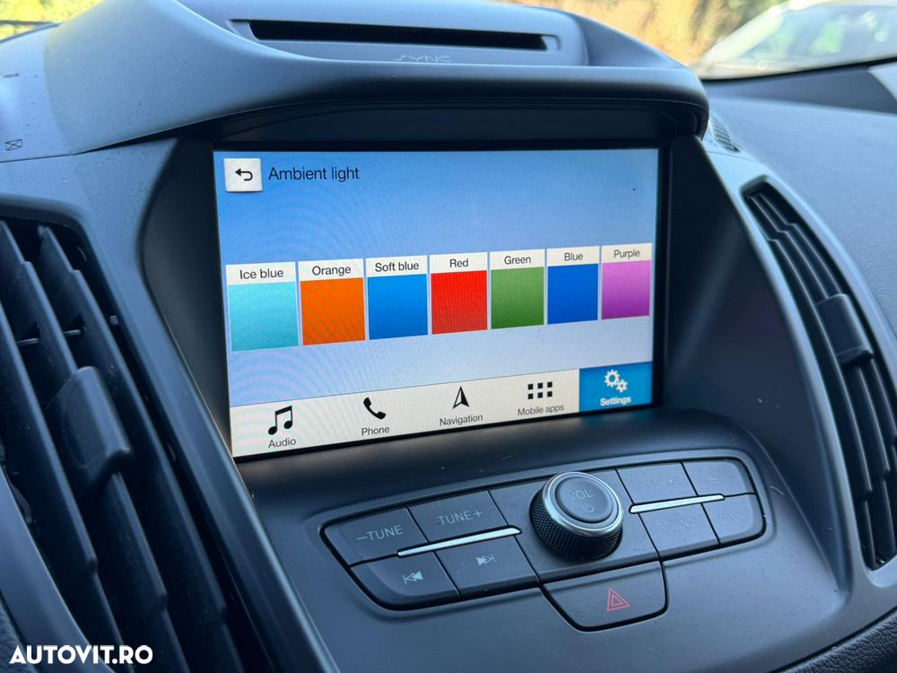 Ford Kuga 1.5 EcoBoost 4WD Aut. Trend - 20