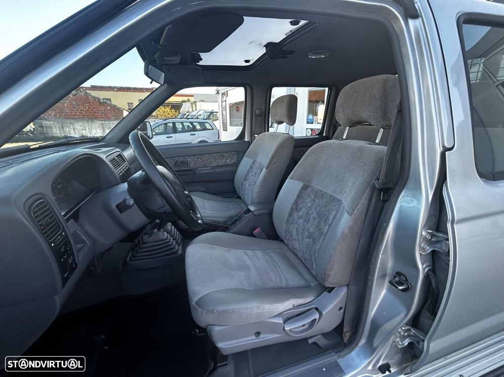 Nissan Navara 4X4 - 11