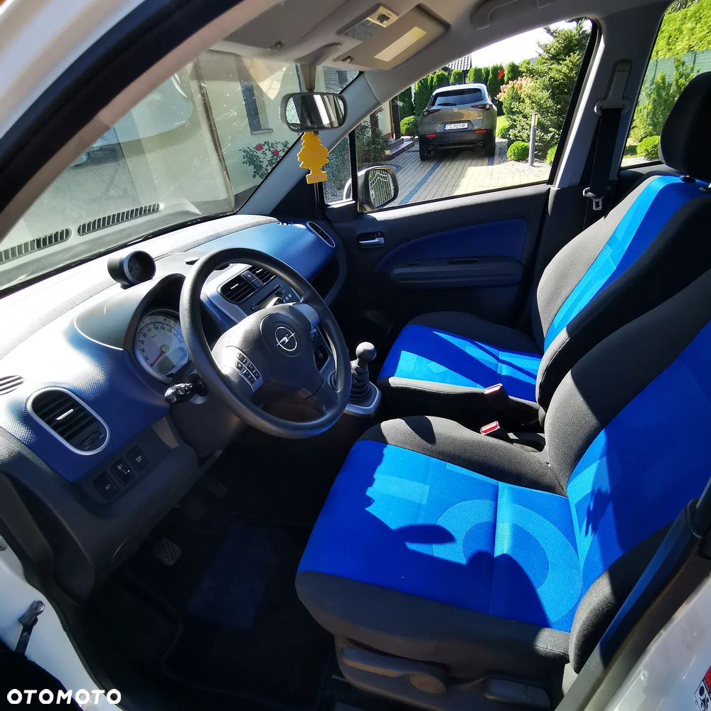 Opel Agila 1.0 - 9