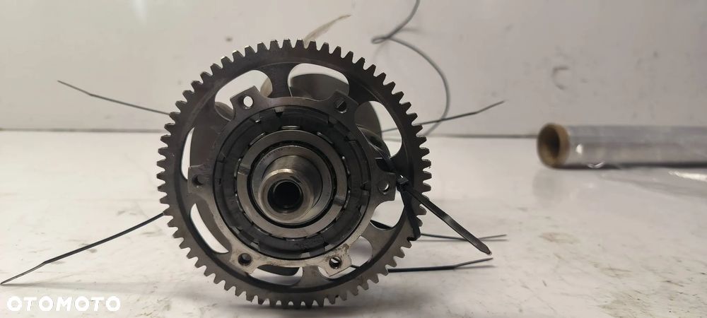 Wał korbowy panewki Triumph Speed Triple 1200RS 2021 180 km - 3