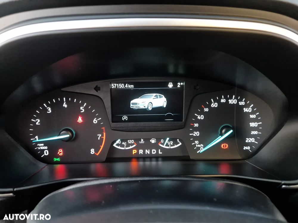 Ford Focus 1.0 EcoBoost Titanium Business - 5