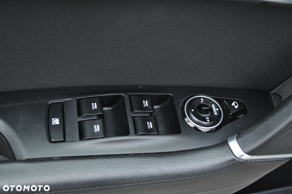 Hyundai i40 1.7 CRDi Premium DCT - 28