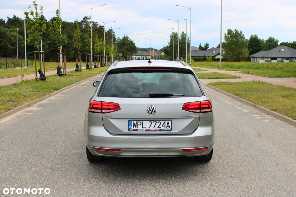 Volkswagen Passat 2.0 TDI SCR DSG Business - 3