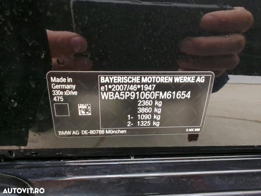 BMW Seria 3 330e xDrive Aut. Advantage - 9