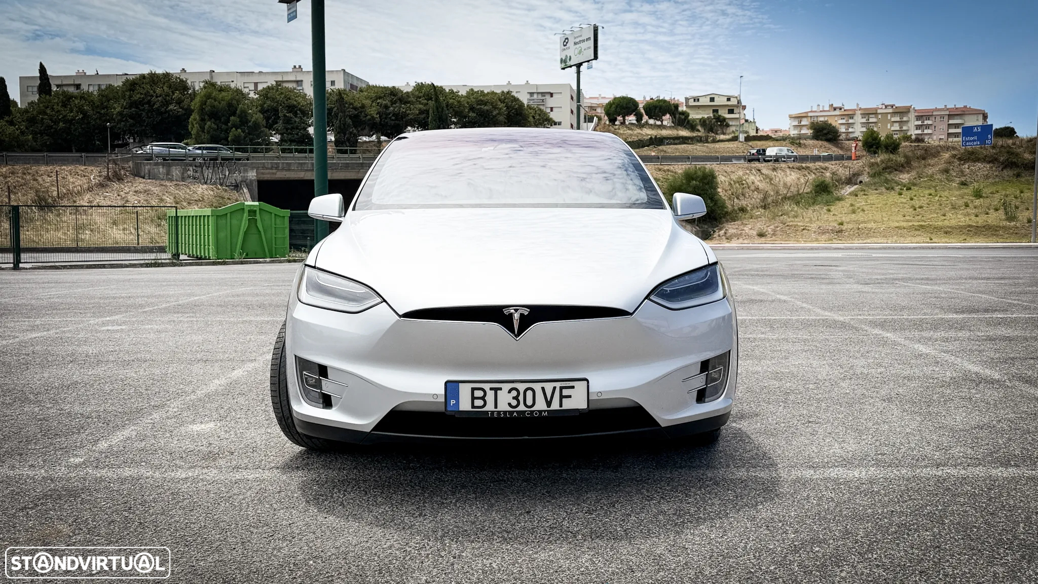 Tesla Model X 100D - 11