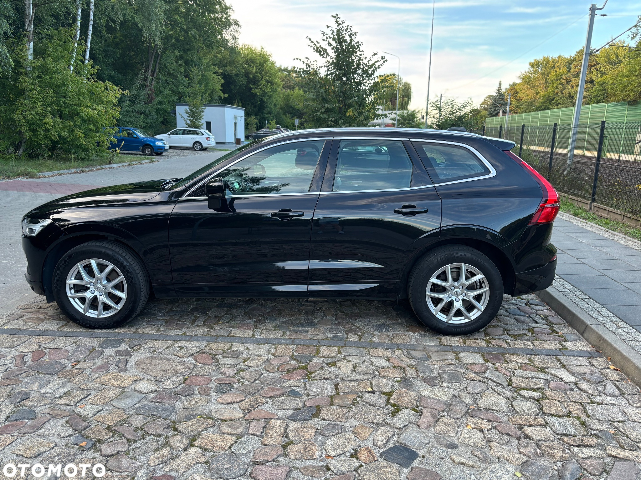 Volvo XC 60 D4 AWD Momentum - 8